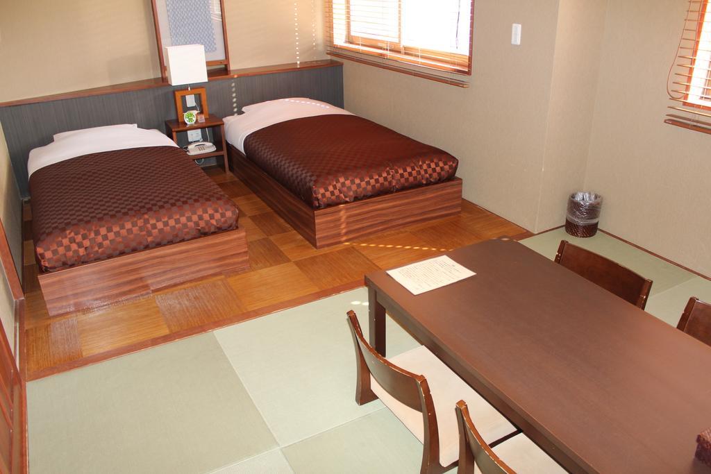 Hotel Saika Fujisawa Exteriör bild
