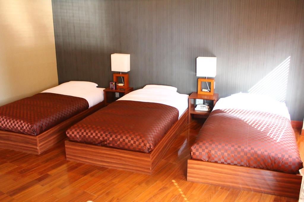 Hotel Saika Fujisawa Exteriör bild