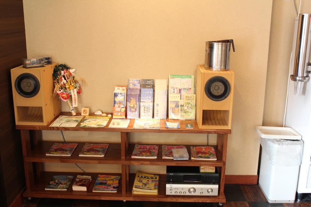 Hotel Saika Fujisawa Exteriör bild